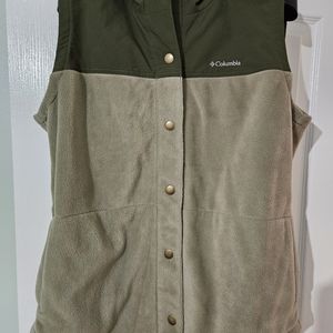 Columbia Green Fleece Hooded Vest